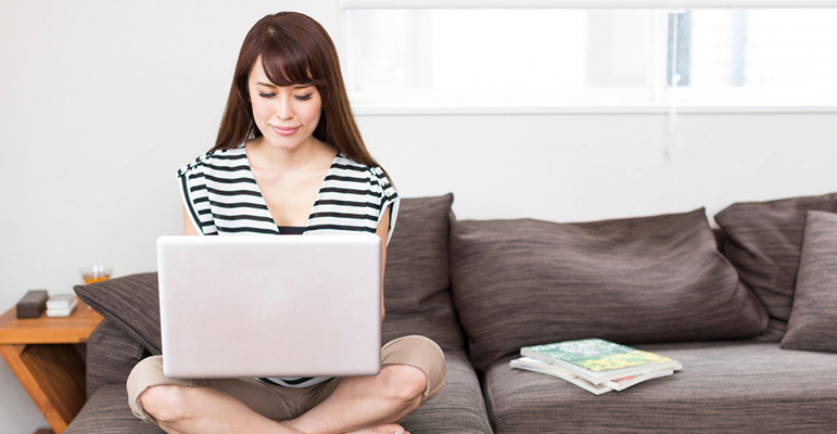 Perbandingan Antara Perempuan dan Laki-Laki Saat Bermain Judi Online
